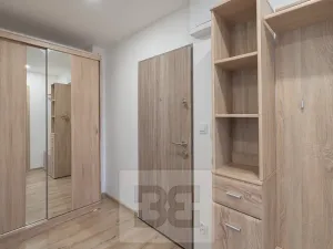 Pronájem bytu 2+kk, Praha - Troja, 40 m2