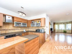 Prodej rodinného domu, Zdiby, U Louže, 224 m2