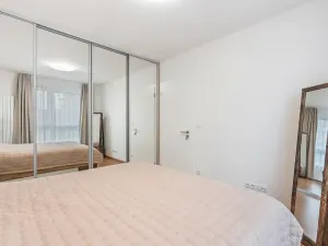 Prodej bytu 3+kk, Praha - Žižkov, Olgy Havlové, 78 m2