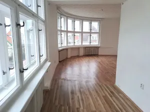 Pronájem bytu 3+kk, Hradec Králové, Nerudova, 102 m2