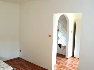 Pronájem bytu 1+1, Chrudim, Akátová, 29 m2