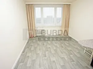 Pronájem bytu 1+kk, Neratovice, 28 m2