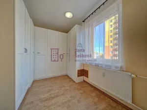 Pronájem bytu 4+1, Jindřichův Hradec, Kosmonautů, 87 m2