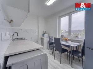 Prodej bytu 3+1, Plzeň, Na Kovárně, 70 m2