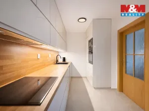 Pronájem bytu 5+kk, Praha - Libeň, Kovanecká, 85 m2