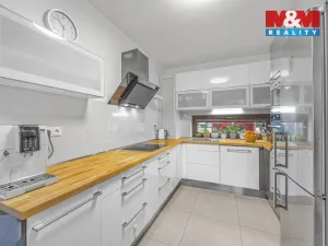 Prodej rodinného domu, Nučice, Na Čtyřku, 100 m2