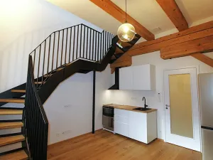 Pronájem bytu 2+kk, Praha - Nusle, Vrtbova, 43 m2