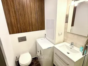 Pronájem bytu 2+1, Praha - Vokovice, Jemenská, 57 m2