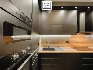 Prodej bytu 3+kk, Praha - Strašnice, Zvěřinova, 97 m2