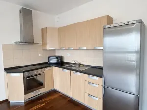 Pronájem bytu 3+kk, Praha - Holešovice, U Uranie, 106 m2