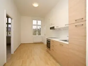 Pronájem bytu 2+kk, Praha - Vršovice, Žitomírská, 33 m2