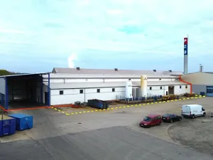 Pronájem skladu, Lišov, Hůrecká, 711 m2