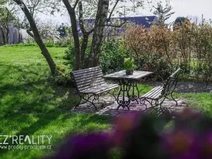 Prodej vily, Praha - Lipence, Na Bambouzku, 300 m2