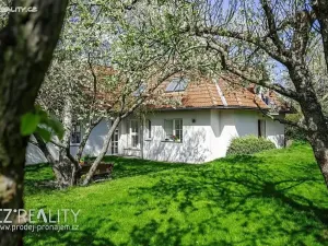 Prodej vily, Praha - Lipence, Na Bambouzku, 300 m2