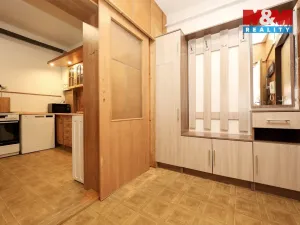 Prodej bytu 2+1, Hanušovice, Školní, 60 m2