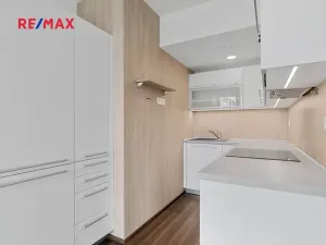 Prodej bytu 2+kk, Praha - Libeň, Primátorská, 48 m2