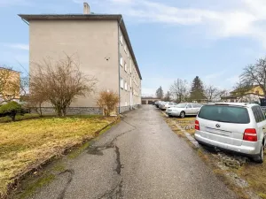 Prodej bytu 3+1, Bystřice, U Stadionu, 58 m2