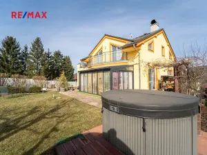 Prodej rodinného domu, Měchenice, Na Vyhlídce, 246 m2
