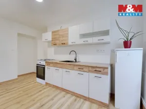 Pronájem bytu 2+1, Klatovy - Klatovy V, Rozvoj, 60 m2