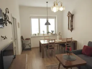 Prodej bytu 3+1, Praha - Žižkov, Biskupcova, 91 m2