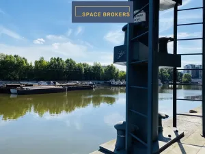 Pronájem kanceláře, Praha - Holešovice, Jankovcova, 620 m2