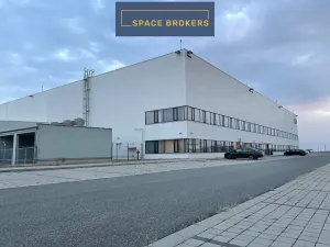 Pronájem skladu, Hranice, 27884 m2