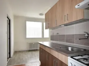 Pronájem bytu 2+1, Chomutov, 17. listopadu, 60 m2