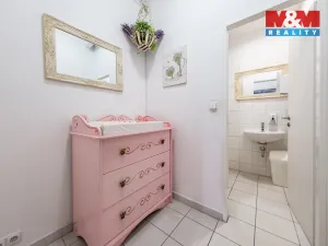 Pronájem restaurace, Praha - Žižkov, Roháčova, 616 m2