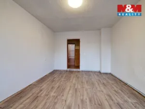 Prodej bytu 2+1, Planá - Svahy, 67 m2