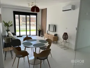 Prodej bytu 3+kk, San Miguel de Salinas, Španělsko, 75 m2