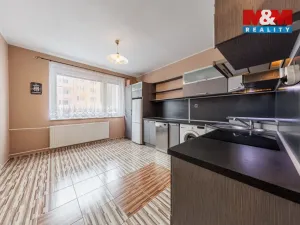 Prodej bytu 1+1, Loket, Sportovní, 38 m2