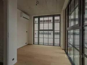 Prodej kanceláře, Praha - Vysočany, Kolbenova, 181 m2