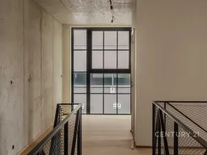 Prodej kanceláře, Praha - Vysočany, Kolbenova, 181 m2