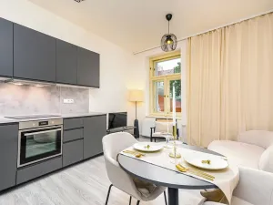 Pronájem bytu 2+kk, Praha - Vršovice, Košická, 36 m2