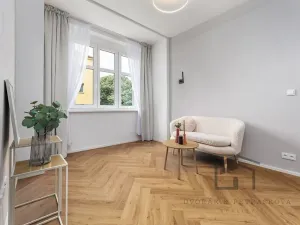 Pronájem bytu 2+kk, Praha - Strašnice, Černokostelecká, 52 m2