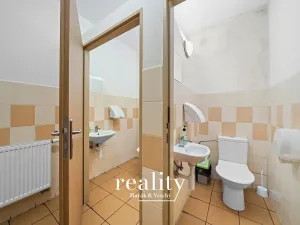 Prodej restaurace, Dobšice, Lahoferova, 797 m2