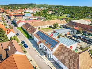 Prodej restaurace, Dobšice, Lahoferova, 797 m2