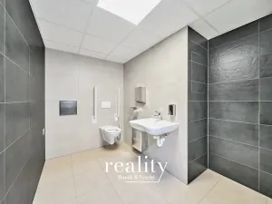 Pronájem kanceláře, Znojmo, Jarošova, 19 m2