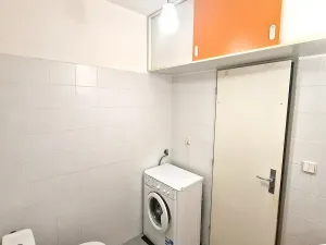 Prodej bytu 1+kk, Jesenice, V Lázních, 30 m2