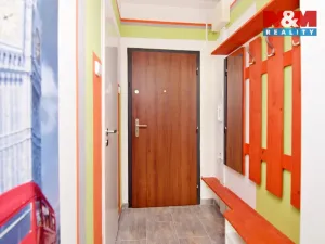 Pronájem bytu 1+1, Děčín - Děčín IX-Bynov, Kyjevská, 34 m2