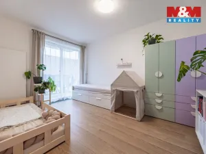 Prodej bytu 3+kk, Praha - Hrdlořezy, Mezilehlá, 70 m2