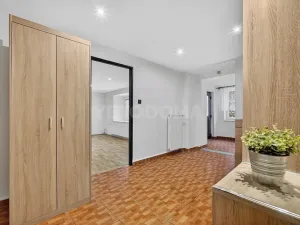 Prodej rodinného domu, Benešovice, 231 m2