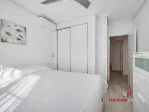 Prodej bytu 3+kk, Torrevieja, Španělsko, 60 m2