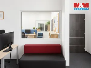 Prodej kanceláře, Klecany, V Honech, 179 m2