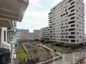 Pronájem bytu 1+kk, Praha - Vysočany, Fafkových, 37 m2