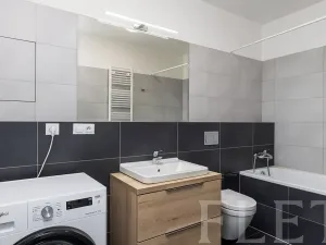 Pronájem bytu 3+kk, Praha - Hloubětín, Modrého, 91 m2