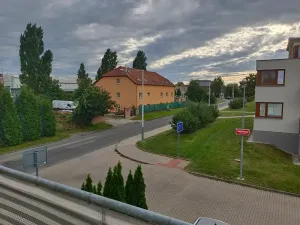 Pronájem bytu 1+kk, Praha - Zličín, Tvrdonická, 46 m2