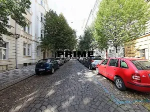 Pronájem bytu 2+kk, Praha - Vinohrady, Na Kozačce, 48 m2