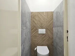 Pronájem bytu 1+kk, Praha - Kobylisy, Paláskova, 33 m2