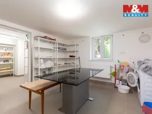 Prodej rodinného domu, Kravaře, Náměstí, 180 m2